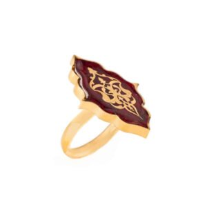Bague Chevalière en Acier avec Grenat Recouvert de Résine et Symbole Eslimi Plaqué Or