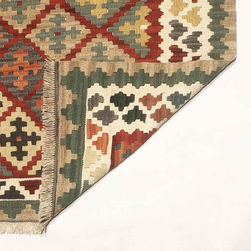 Tapis Kilim en laine persane tissé à la main Traditionnel Modèle Haroon