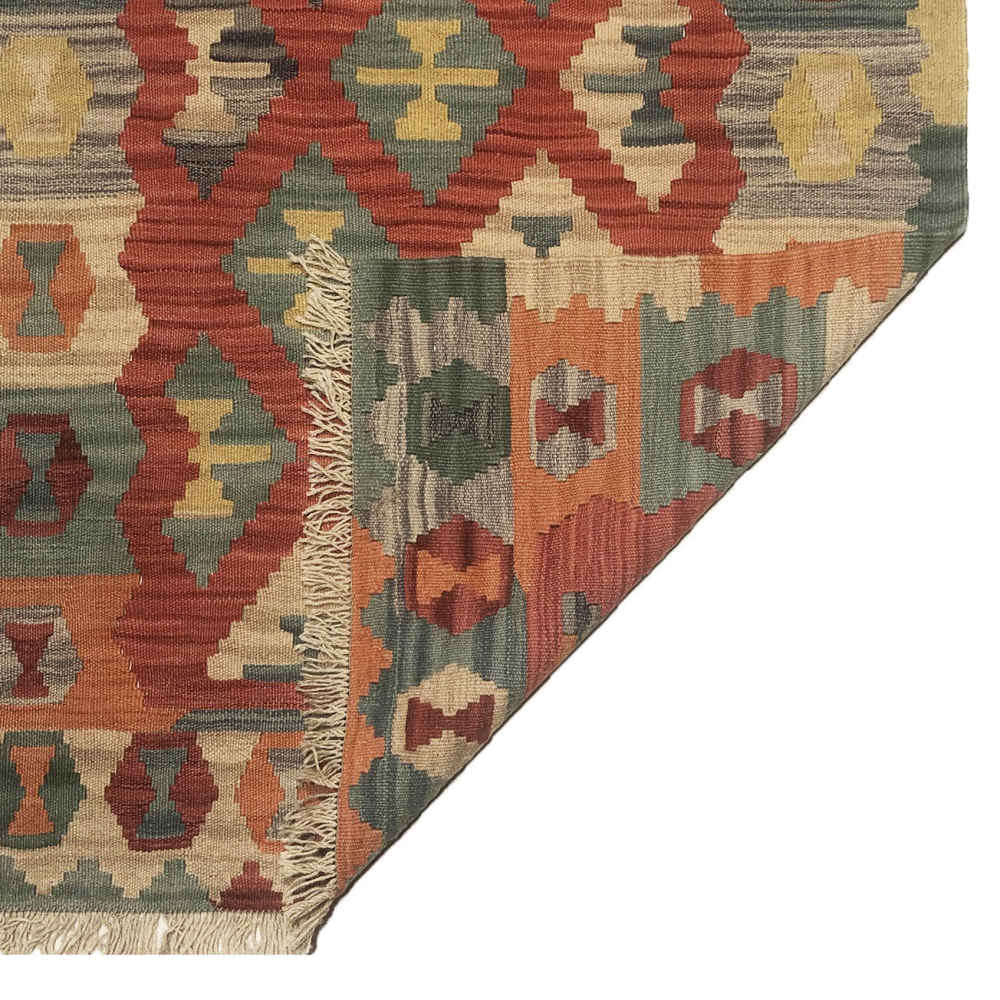 Tapis Kilim en laine persane tissé à la main Traditionnel Modèle Hila