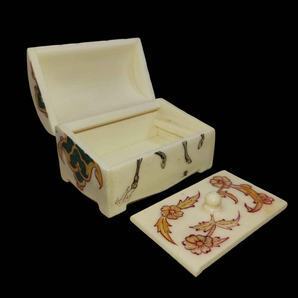 Boîte à bijoux en os artisanale avec motif Chogan d’inspiration persane