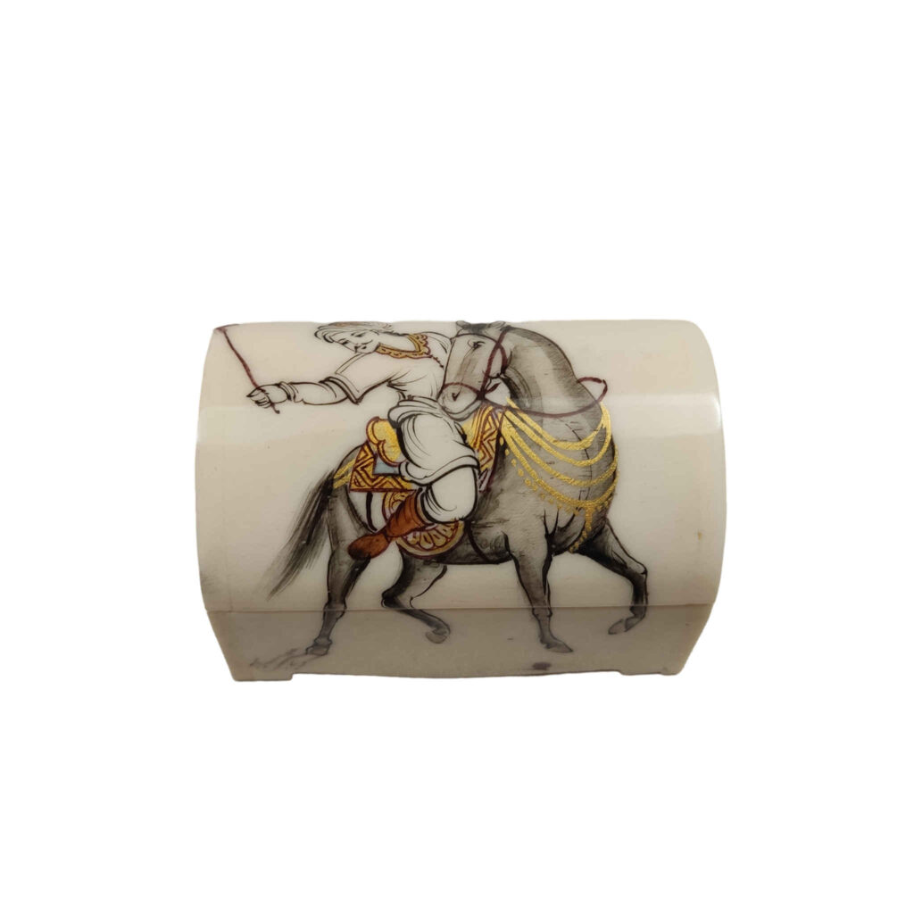 Boîte à bijoux en os artisanale avec motif Chogan d'inspiration persane
