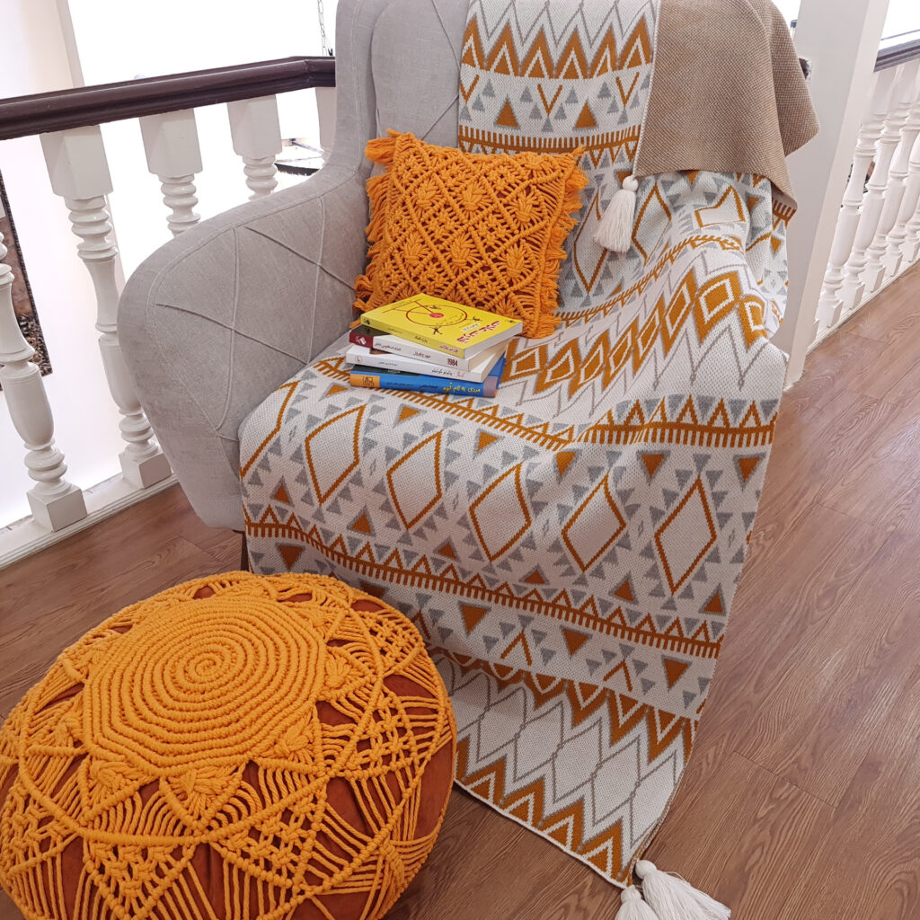 Plaid Tricoté Doux & Léger pour Canapé et Lit Modèle Jina