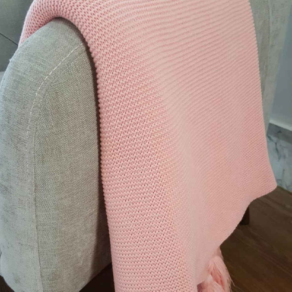 Plaid Tricoté Doux & Léger pour Canapé et Lit à Carreaux Modèle Classique