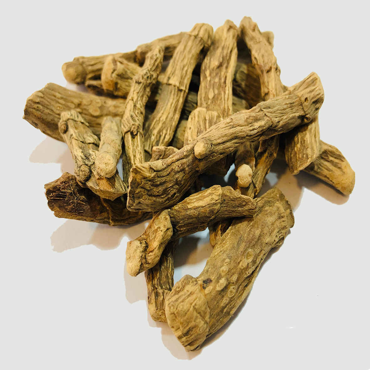 Racines coupées de Flag doux / Acorus Calamus séchées - 500g