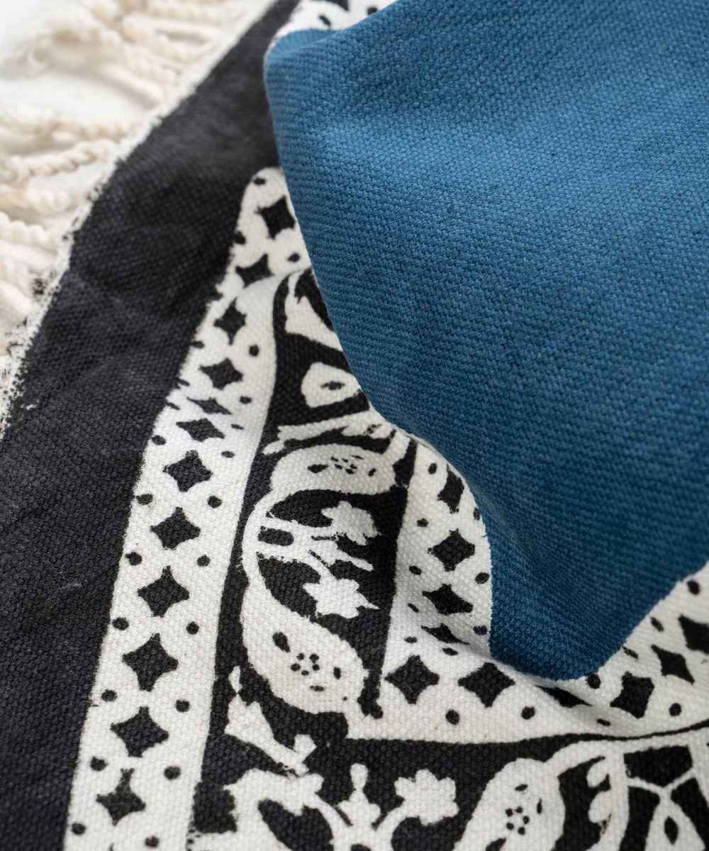 Nappe en lin imprimé au block modèle Apadana