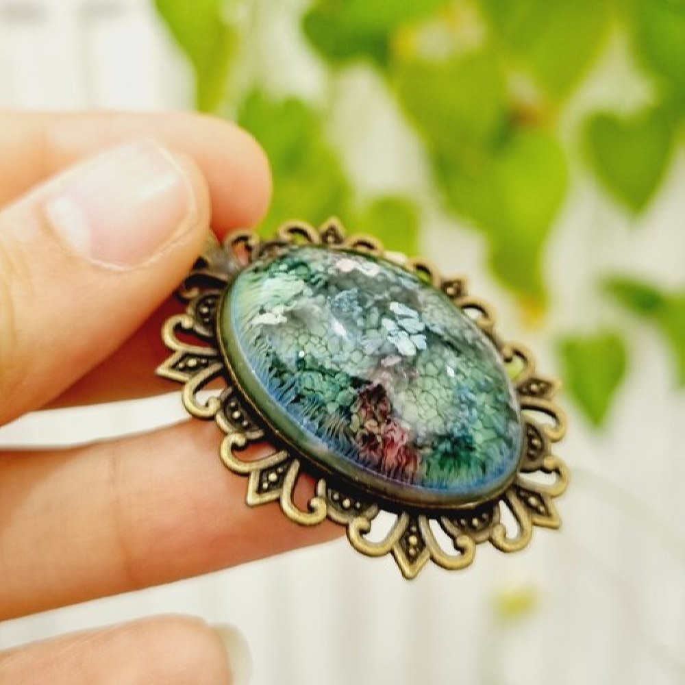 Pendentif Collier Résine Femme Artisanal Abstrait