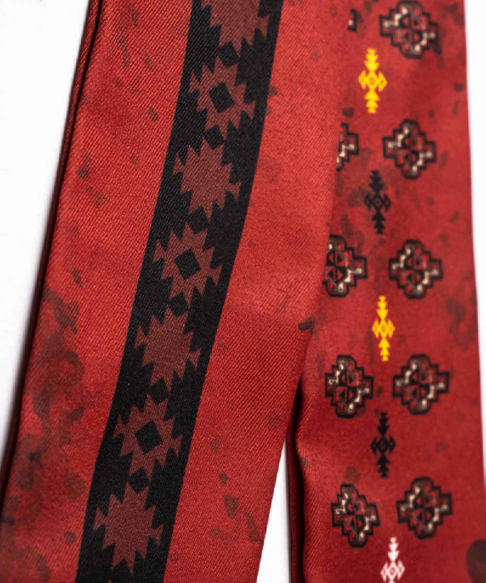 Foulard en soie persane pour femme – Luxe et vibrant carré Diyar