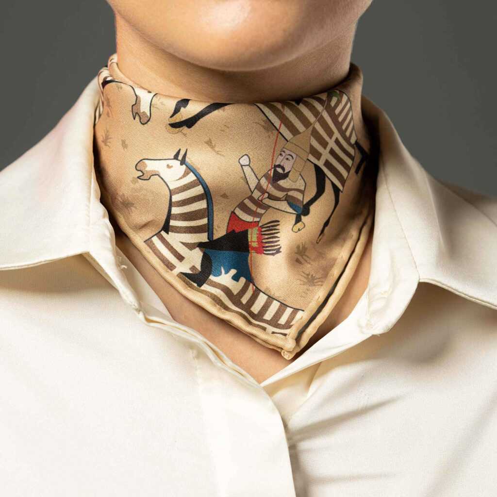 Foulard en soie persane pour femme - Luxe et vibrant carré Razm