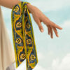 Foulard en soie persane pour femme - Luxe et vibrant carré Zaagh