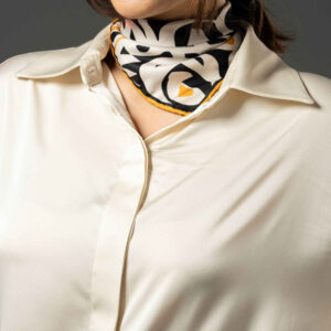 Foulard en soie persane pour femme – Luxe et vibrant carré Khial