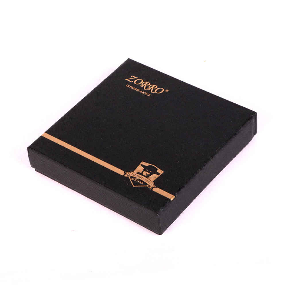 Cendrier en métal gravé – Design artistique complexe Ilia