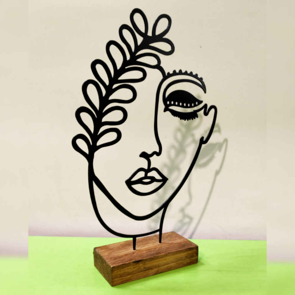 Sculpture d’art figurine minimaliste en métal – Zan