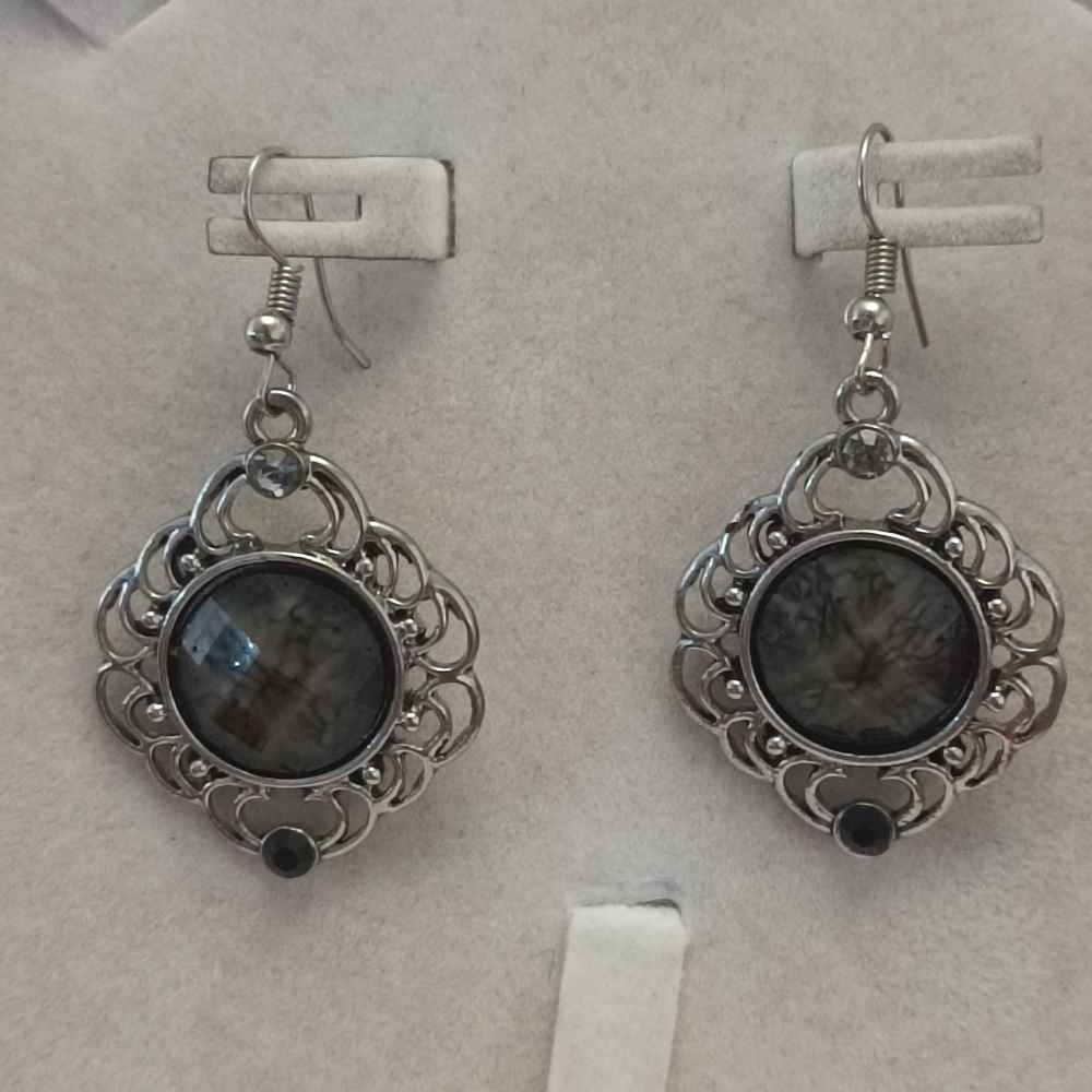 Boucles d’oreilles pendantes en métal, style traditionnel Niloofar