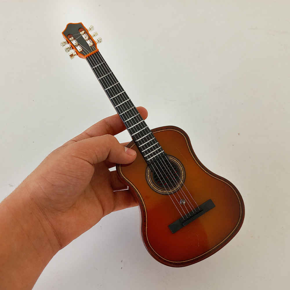 Boîte à Musique Art Déco – Modèle Guitare