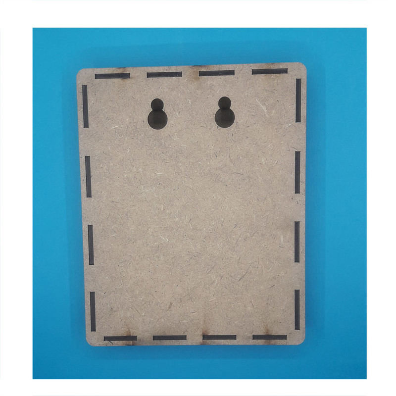 Étagère murale en bois pour Turbah – Al Salat