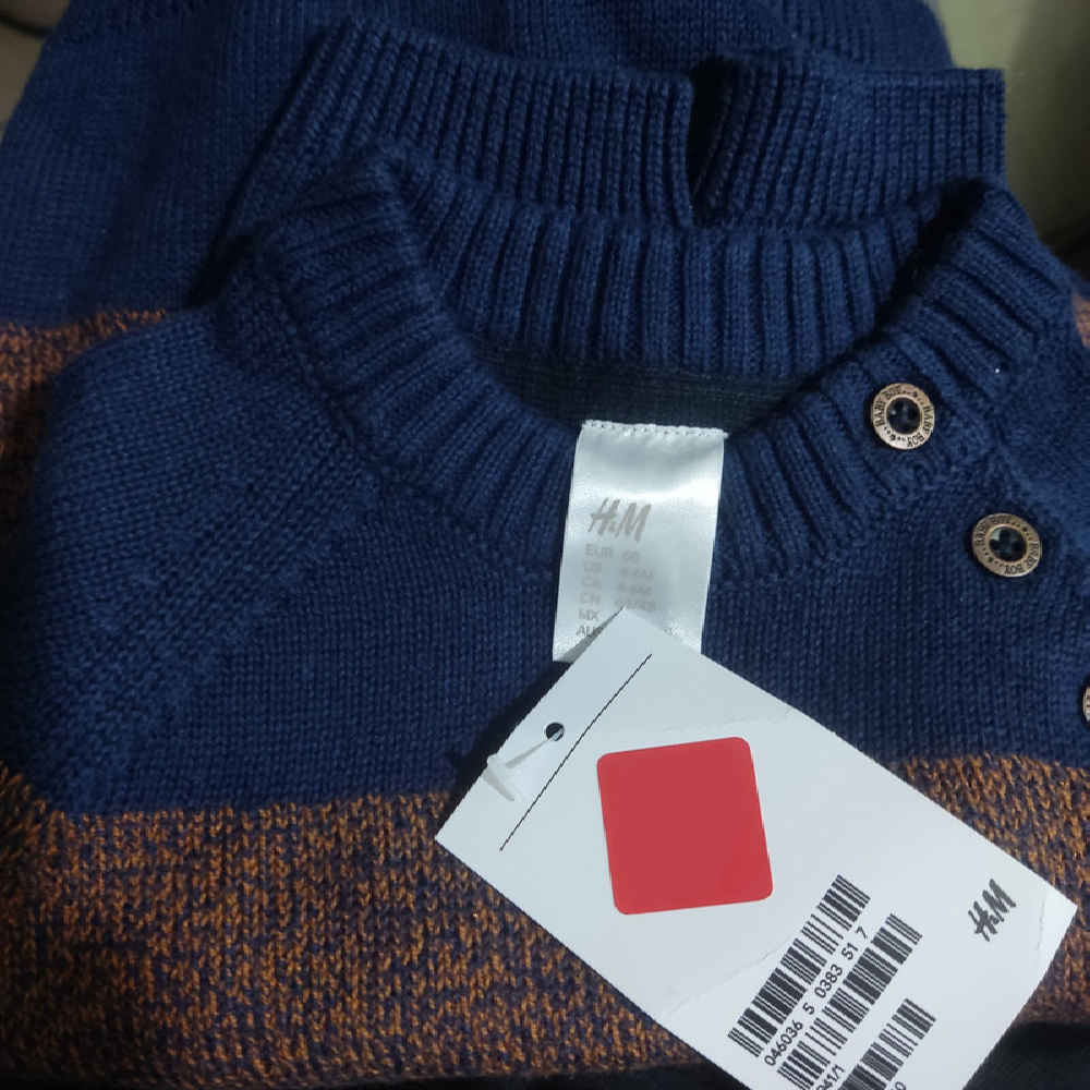 Pull tricoté pour bébé à manches longues Modèle Shahin