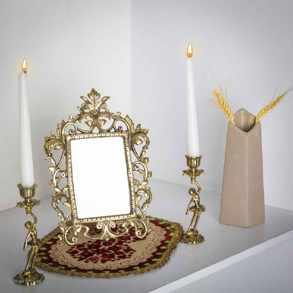 Ensemble miroir et bougeoirs en laiton persan – Design Nafis