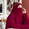 Foulard Carré Islamique Rouge & Demi-Niqab pour Femmes