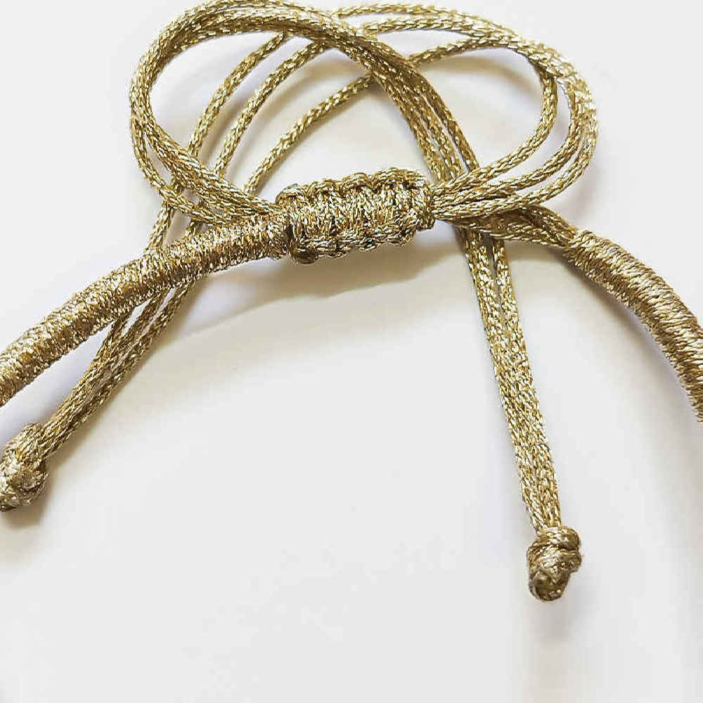 Bracelet en fil argenté persan minimaliste – Modèle Sin