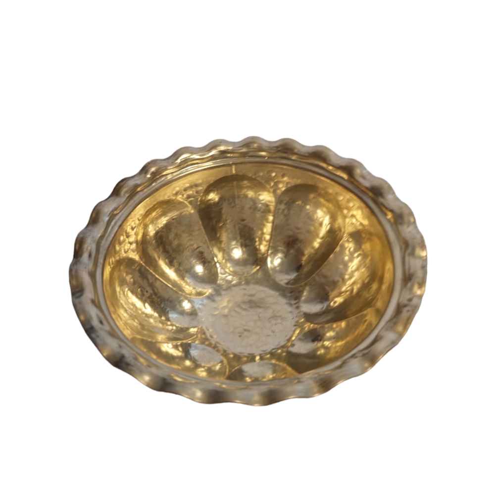 Bol de service en cuivre traditionnellement martelé et adapté pour les glaces Alvand (x3)