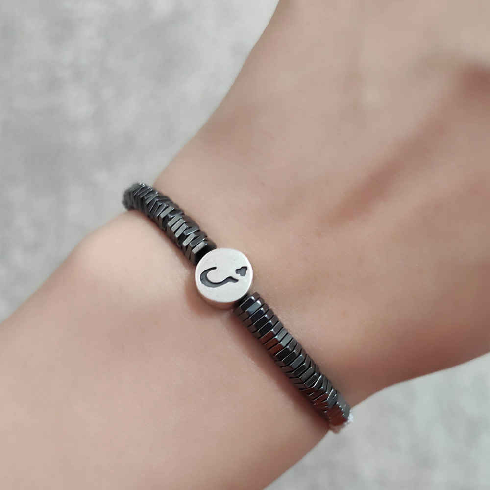 Bracelet en fil argenté persan minimaliste – Modèle Sh