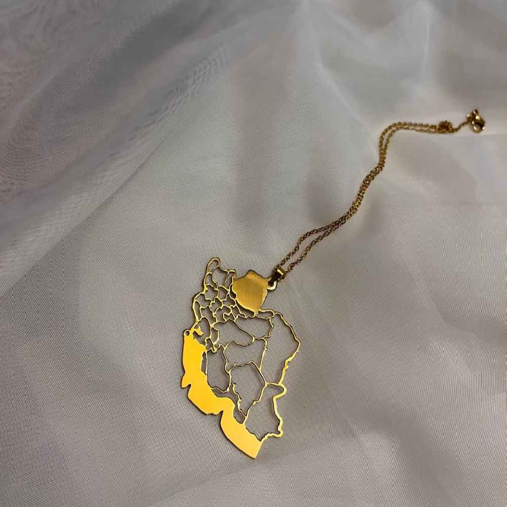 Collier minimaliste Modèle Carte de l’Iran