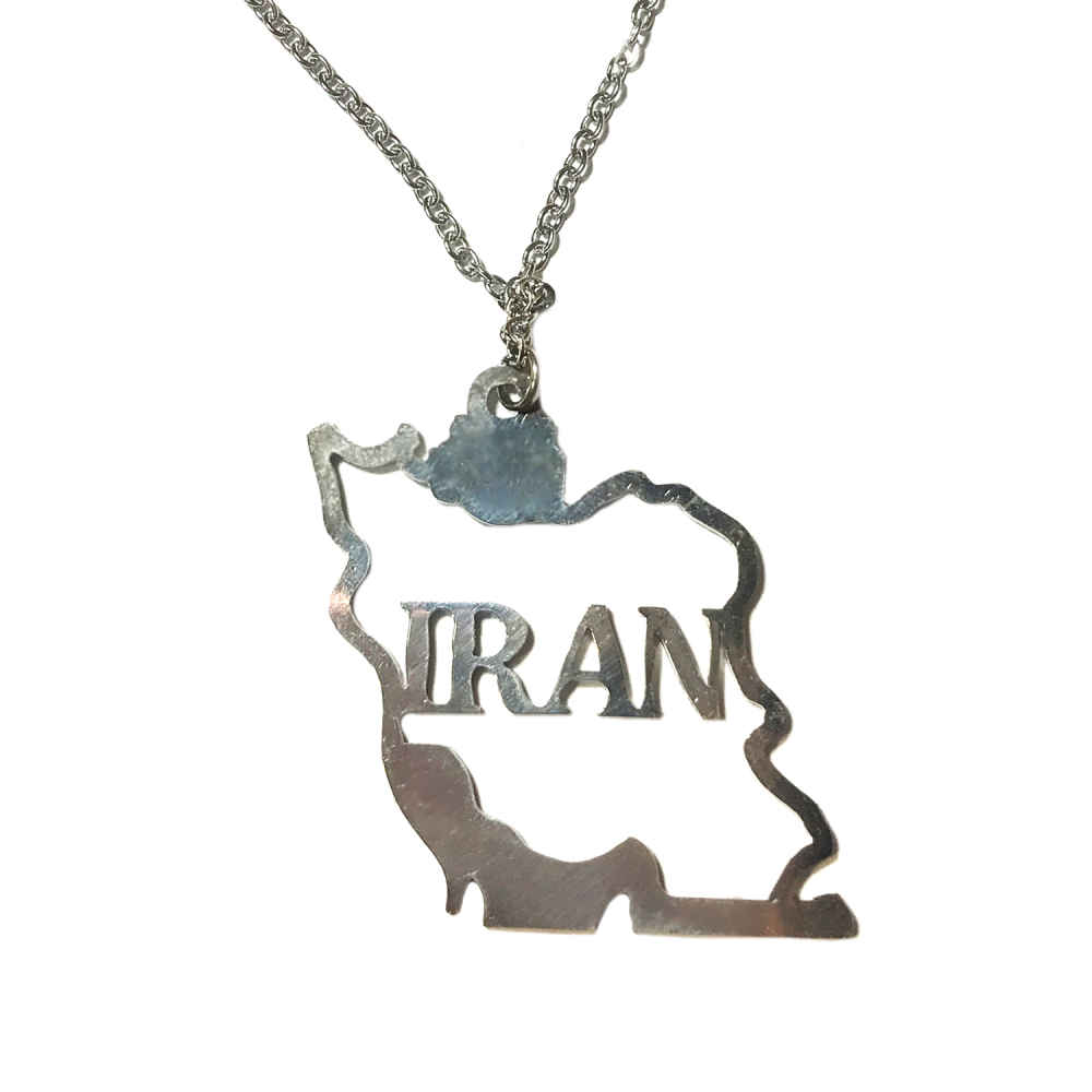 Collier minimaliste avec le design de la carte de l’Iran