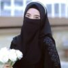 Foulard Carré Islamique Noir & Demi-Niqab pour Femmes