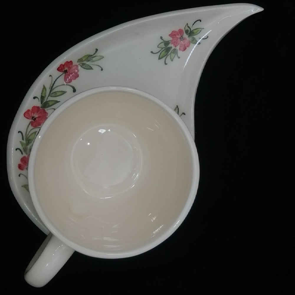 Tasse à Thé Persane avec Soucoupe – Design Céramique Hiva