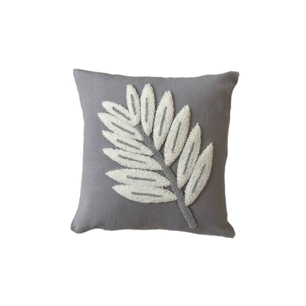 Housse de Coussin Punch Needle - Design Fibres de Coton & Feuille Brodé