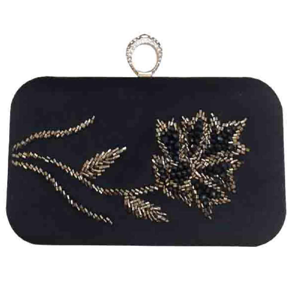 Pochette en broderie de ruban avec détails en perles pour occasions spéciales