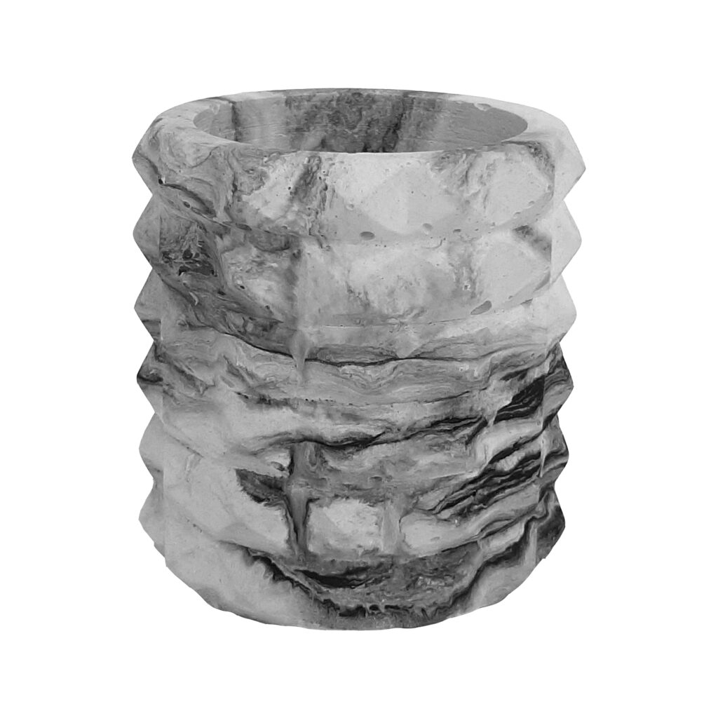 Porte-stylo en béton pour bureau avec design marbré modèle Dana