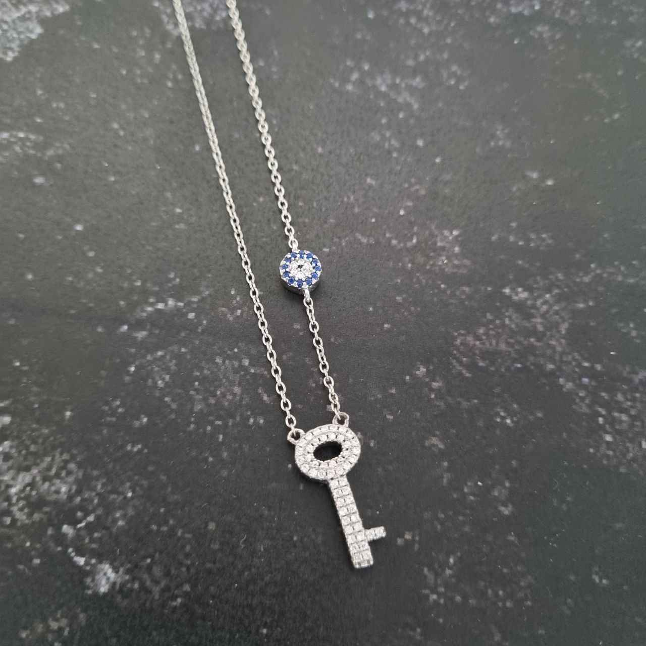 Collier en Argent Thème Œil Protecteur Clé