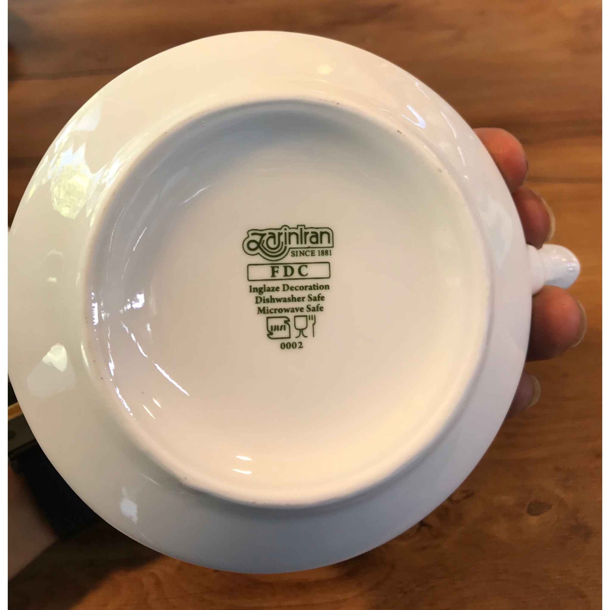 Théière de service en porcelaine blanche avec motif floral Farimah