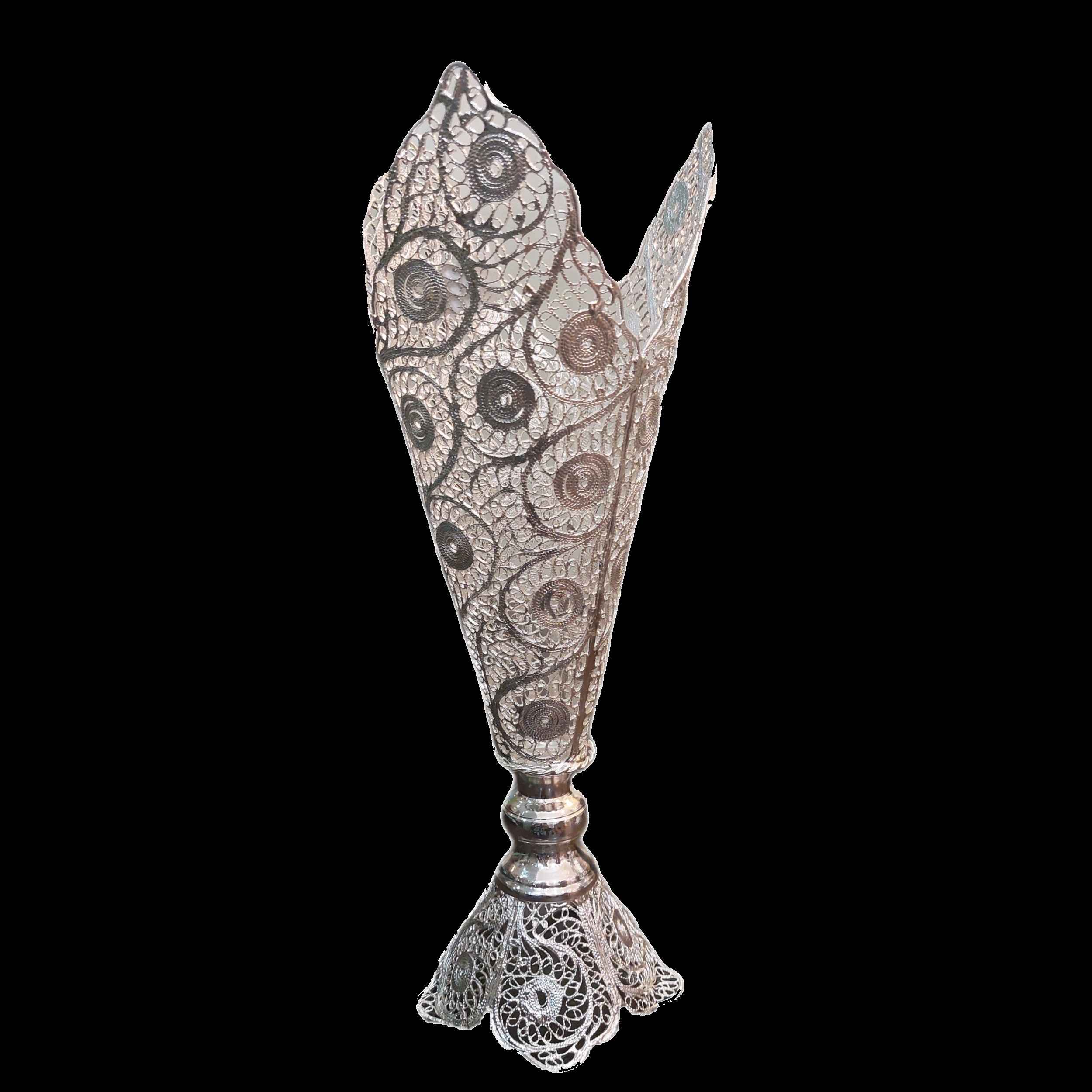 Vase décoratif en filigrane persan recouvert d’argent modèle Trumpet Farnaz