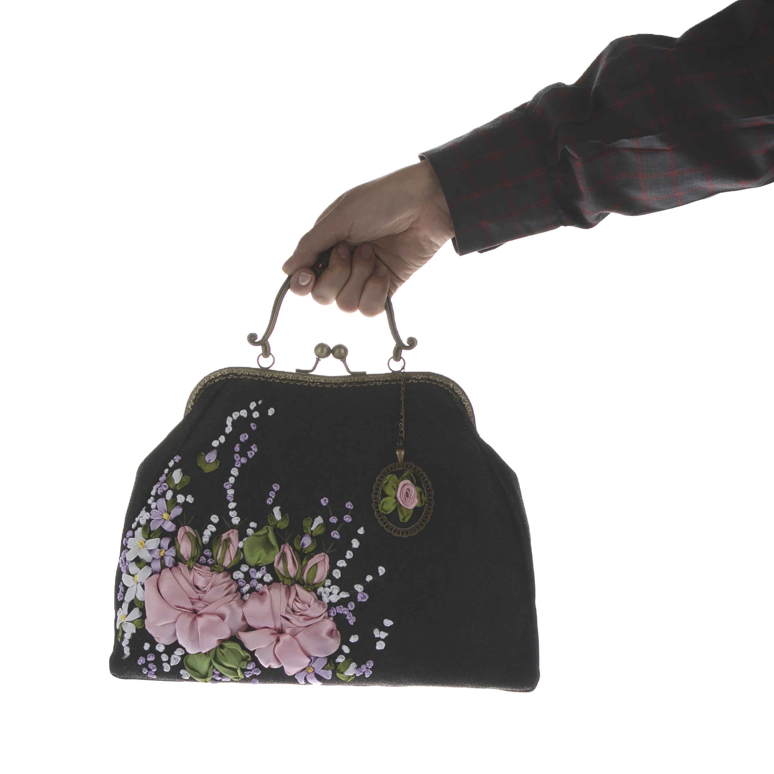 Pochette à broderie en ruban – Velours avec design Reyhan