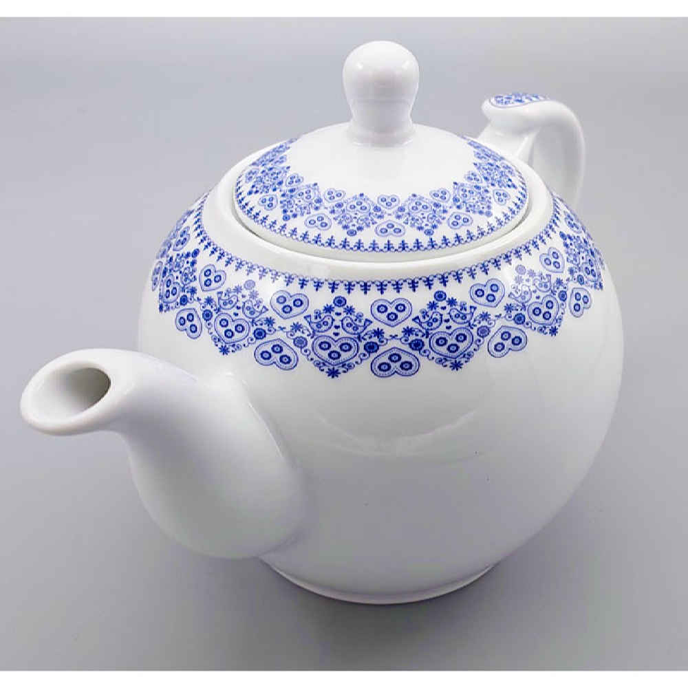 Théière de service en porcelaine blanche avec motif complexe Hima
