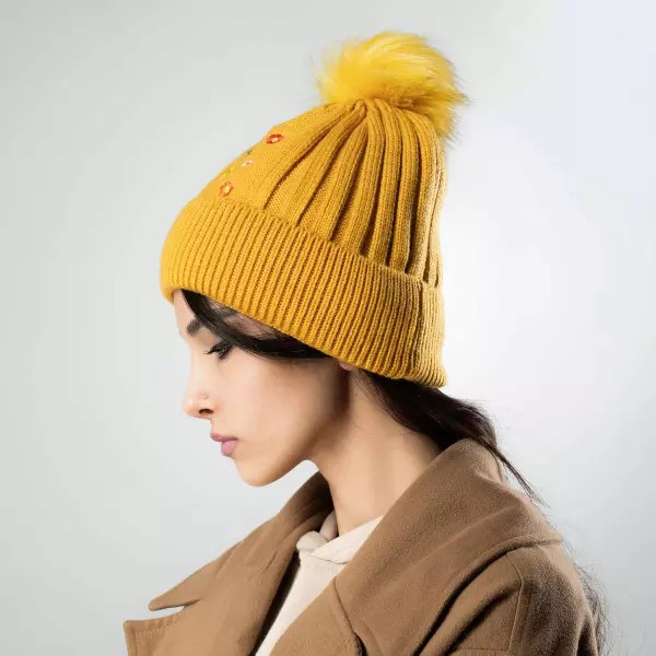 Bonnet d’hiver en tricot pour femmes – Modèle Fleur