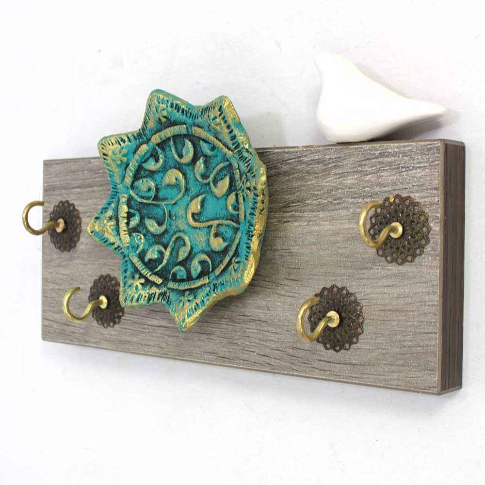 Porte-clés mural décoratif et fait main avec design Eslimi