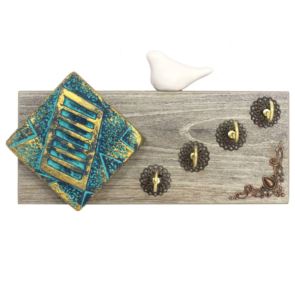 Porte-clés mural décoratif et fait main avec design de carreau traditionnel