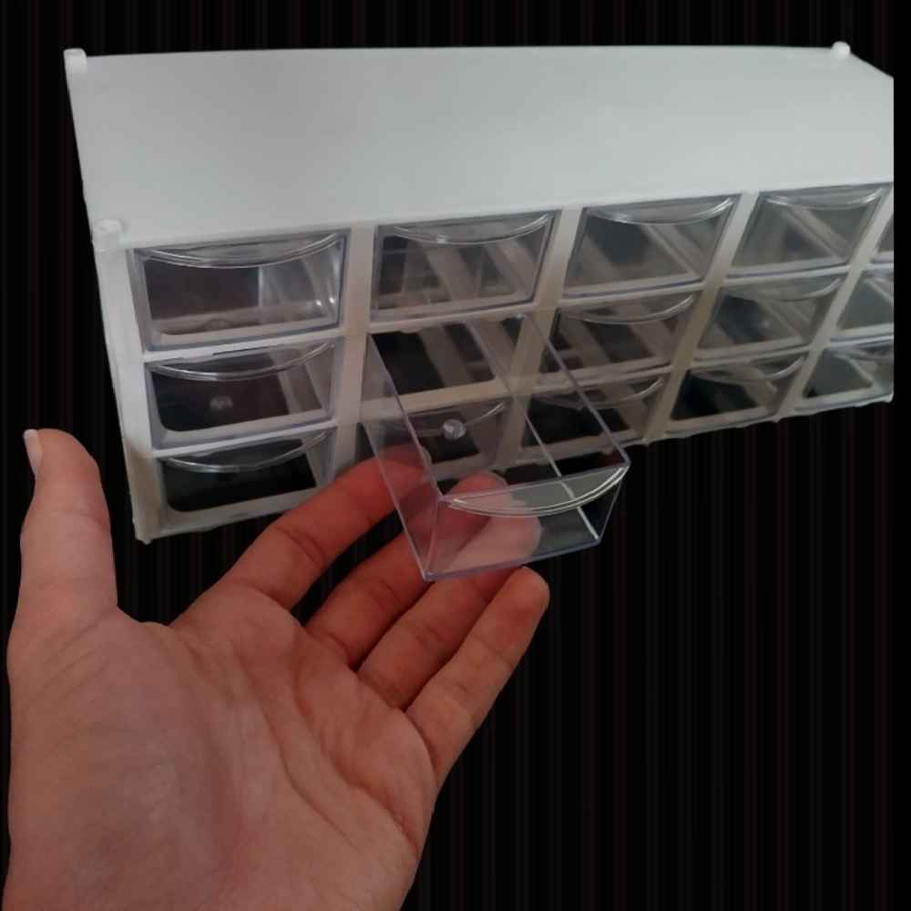 Boîte de rangement en plastique avec 15 tiroirs et 3 rangées
