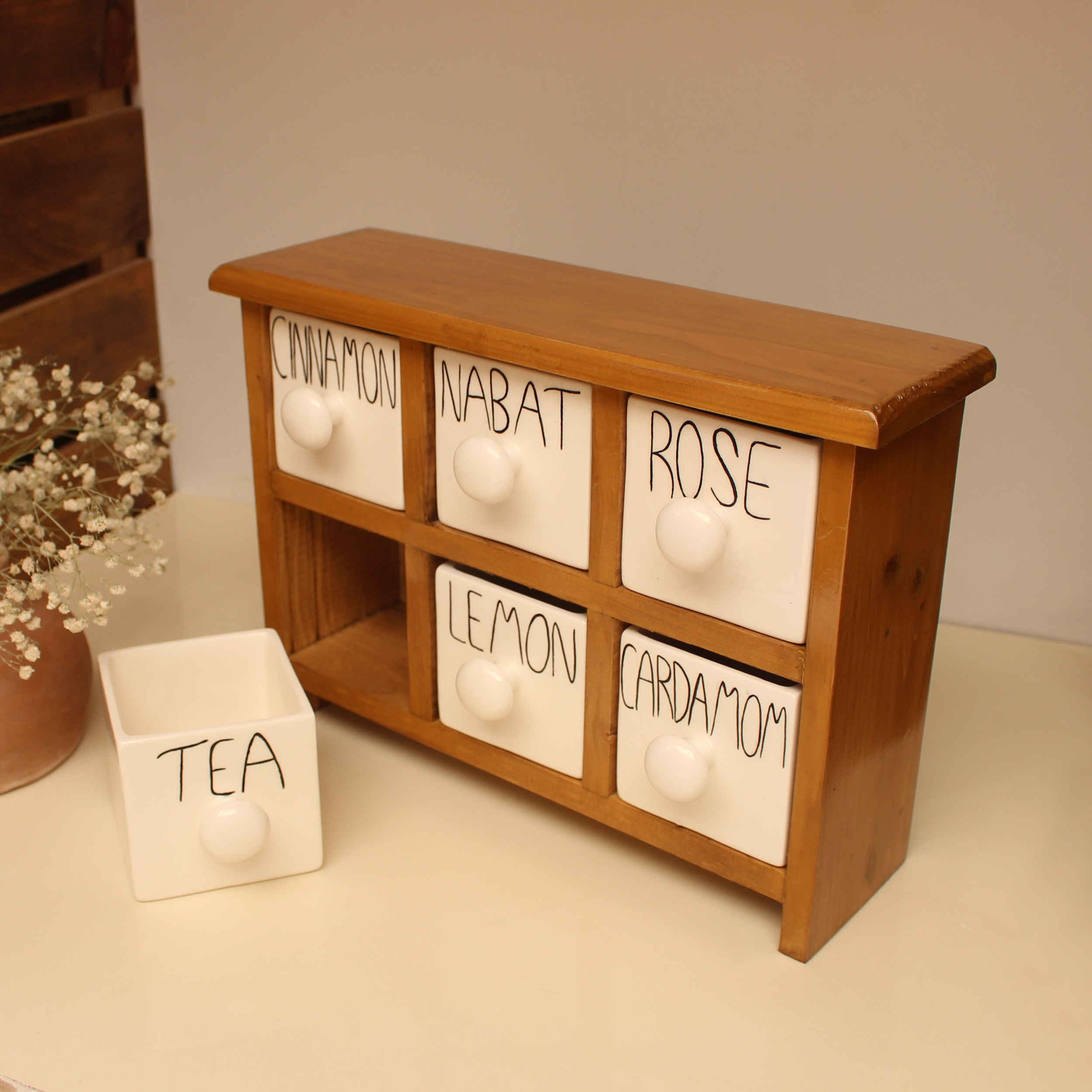 Commode en bois avec 6 tiroirs en céramique fabriquée à la main