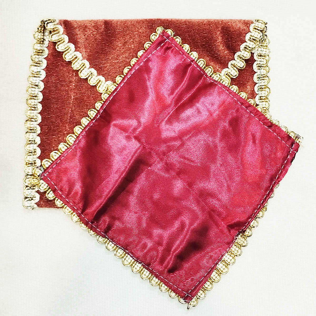 Tapis de prière de voyage pour musulman taille poche et portable Sajada Noor