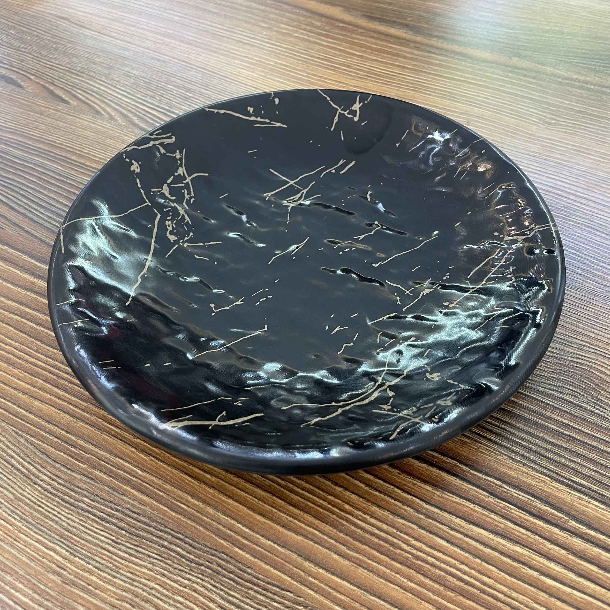 Ensemble d’Assiettes en Mélamine, Compatible Micro-ondes avec Design Marbré, Pack de 3