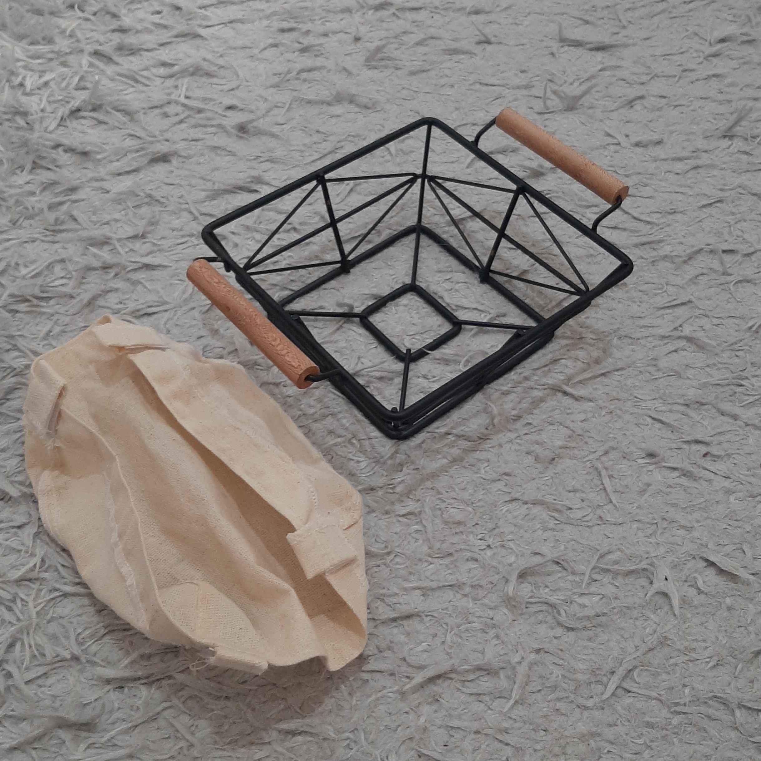 Panier à fruits en fil métallique avec poignée et couvercle amovible