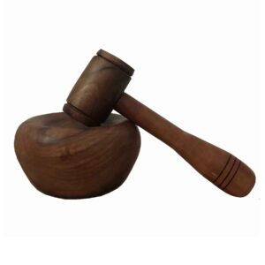 Casse-noix en bois rustique – Bol à noix fait main avec maillet pour une ouverture traditionnelle des noix