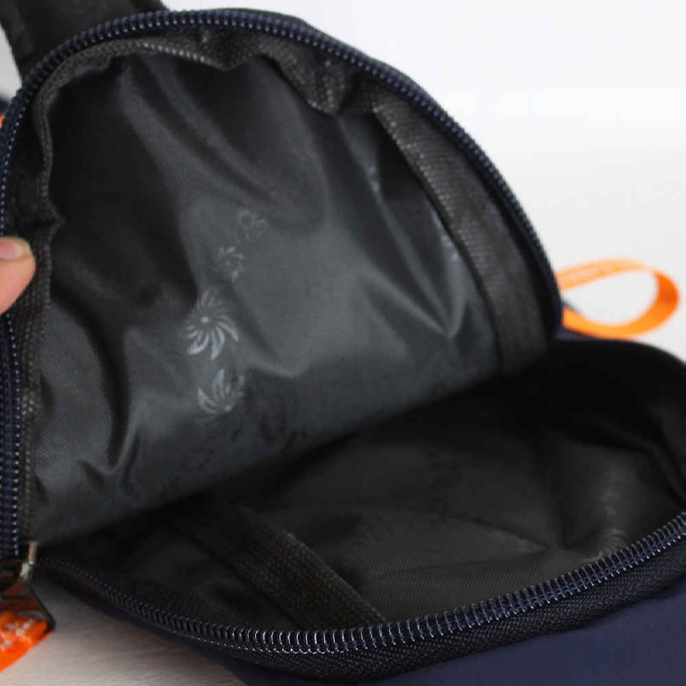 Sac bandoulière en toile avec plusieurs compartiments