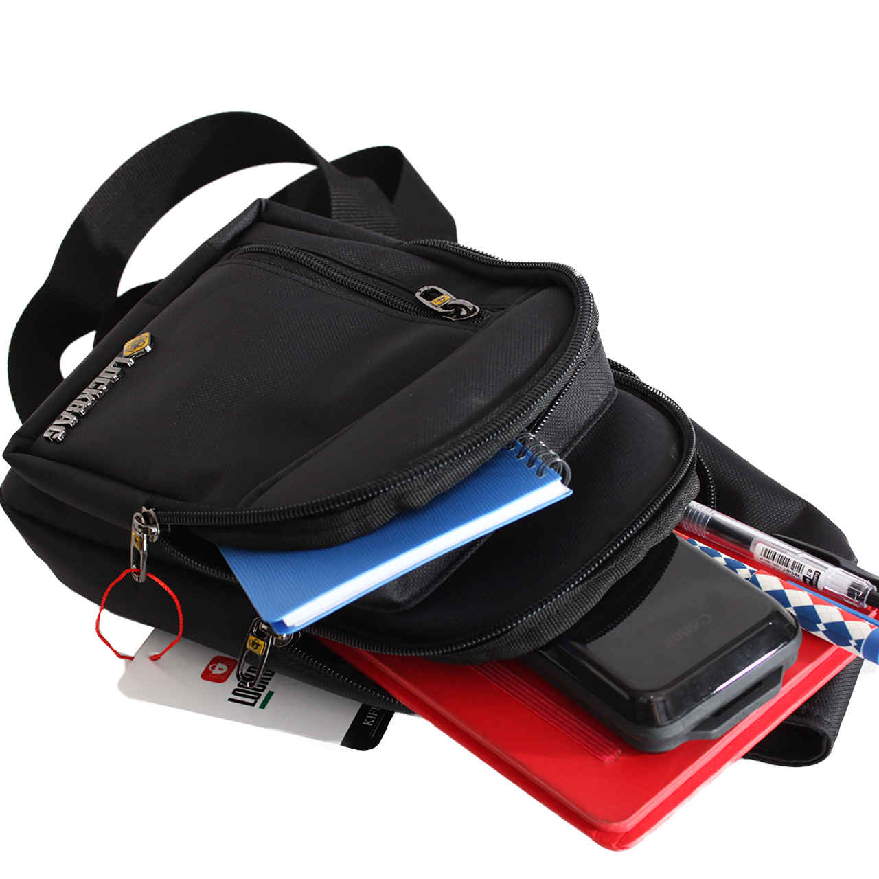 Sac bandoulière en toile stylé et fonctionnel pour coureurs et randonneurs