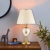 Lampe de table avec abat-jour conique en tissu – modèle Alisa