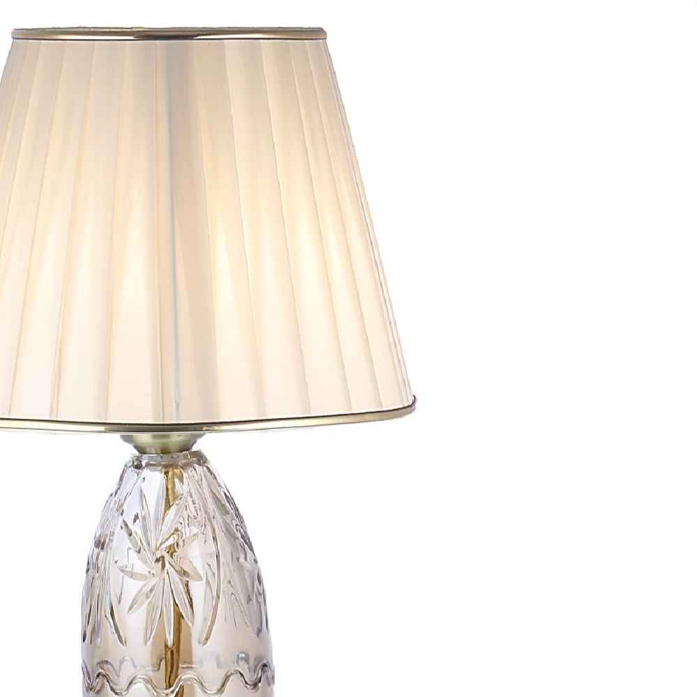 Lampe de table avec abat-jour conique en tissu – modèle Nasim